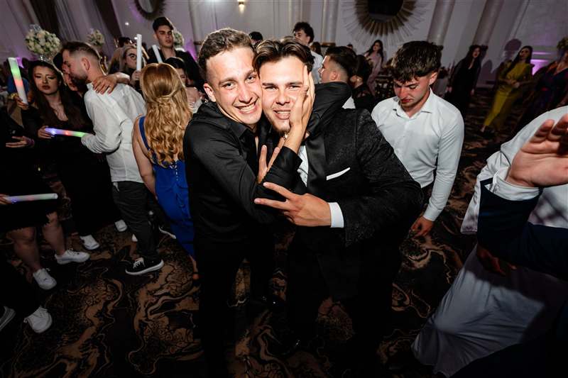Fotografie din portofoliul FYS Media